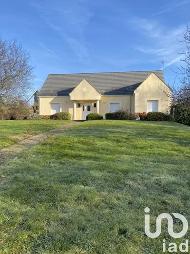 House at Les Bordes (45460)