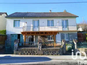House at Saint-Cernin (15310)