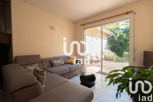 Apartment at Montpezat-de-Quercy (82270)