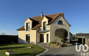 Maison traditionnelle à Bourgueil (37140)