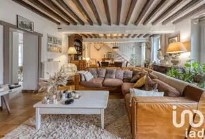 Maison traditionnelle à Vieux-Moulin (60350)