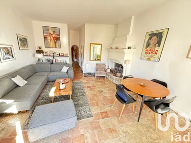 Appartement à Cagnes-sur-Mer (06800)