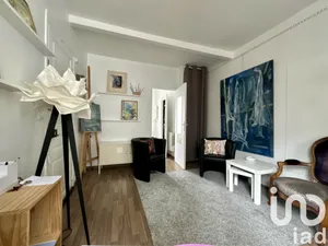 Apartment at Paris (75015)