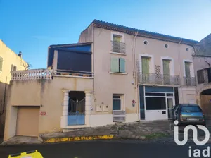 Village house at Roujan (34320)