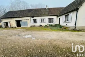 Village house at Thivars (28630)