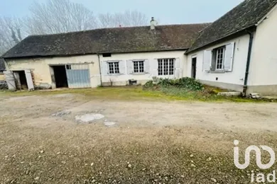 Village house at Thivars (28630)