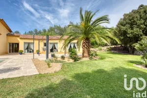 Maison à Les Arcs (83460)