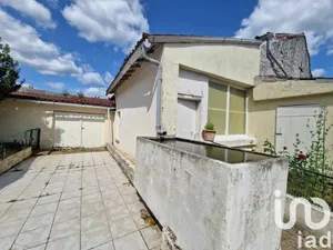 Maison de village à Faye-la-Vineuse (37120)