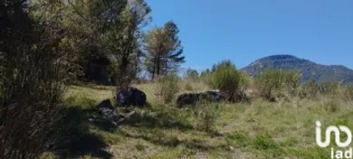 Terrain à La penne sur Ouvèze  (26170)