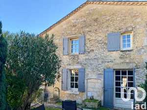 House at Montpeyroux (24610)