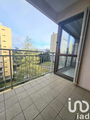 Appartement à Saint-Étienne (42000)
