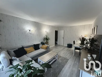 Apartment at Chilly-Mazarin (91380)