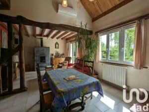 Maison traditionnelle à Charbuy (89113)