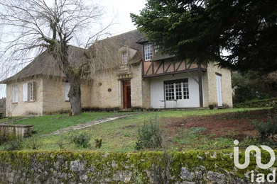 Mansion at Couze-et-Saint-Front (24150)
