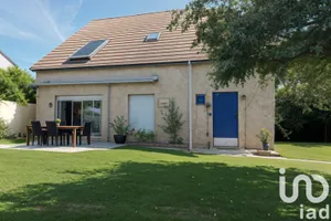 Traditional house at Lisses (91090)