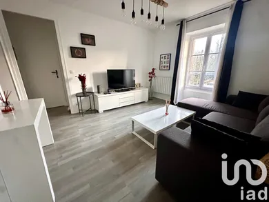 Apartment in Vaujours (93410)