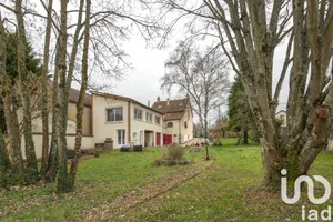 House at Thoury-Férottes (77940)