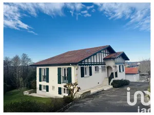 Maison traditionnelle à Arbonne (64210)