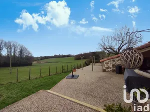 Park home in Saint-Cyr-des-Gâts (85410)