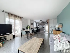 Appartement à Sainte-Geneviève-des-Bois (91700)