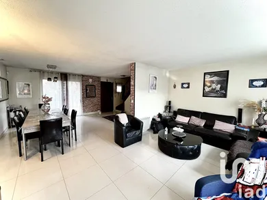 Maison à Rosny-sous-Bois (93110)