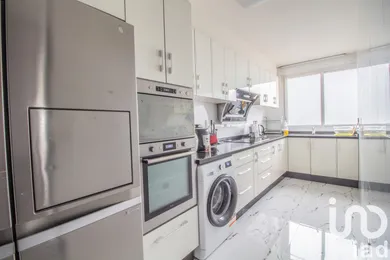 Apartment at Charenton-le-Pont (94220) — 3/12