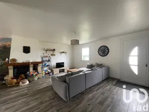 Maison traditionnelle à Cherisy (28500)