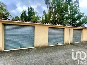 Appartement à GRIMAUD (83310)