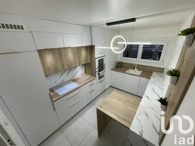 Apartment at Nantes (44200)