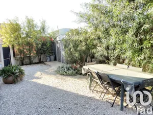 Maison traditionnelle à Cuers (83390)