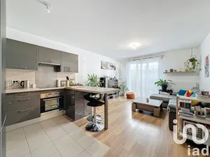 Apartment at Pontault-Combault (77340)