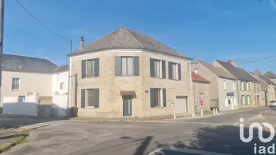 Townhouse in Tousson (77123)