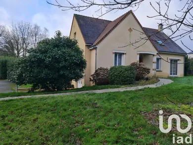 Maison traditionnelle à La Bazoge (72650)