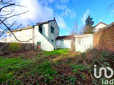 Terrain à bâtir à Pontault-Combault (77340)