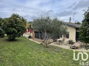 House at Orgeval (78630)
