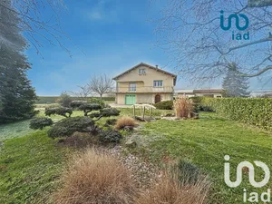 Traditional house in Maclas (42520)