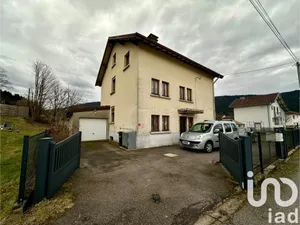 Maison traditionnelle à Saulxures-sur-Moselotte (88290)