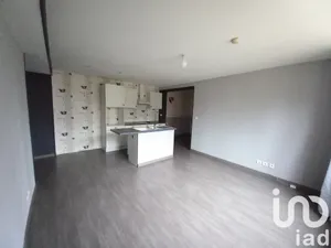 Apartment at Liancourt (60140)