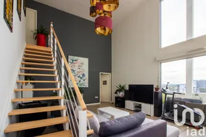 Apartment at Bordeaux (33300)