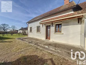Maison à Lucenay-lès-Aix (58380)