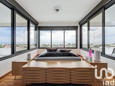 Maison d'architecte à Saint François  (97118)