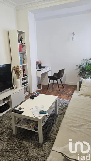 Apartment at Paris (75020)