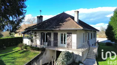 Traditional house at Lons (64140)