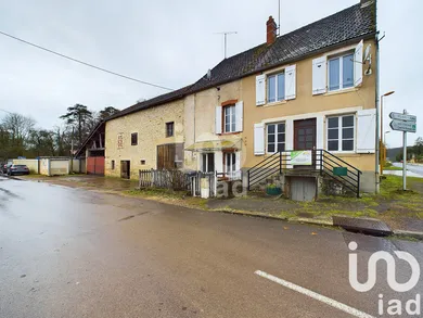 House at Dornecy (58530)