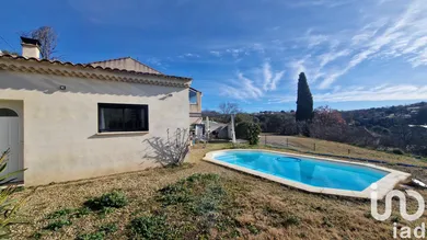 Maison traditionnelle à Valensole (04210)