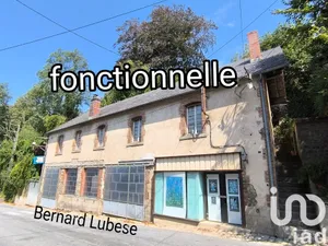 House at Crocq (23260)
