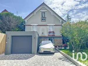 Traditional house at CHAMPIGNY SUR MARNE (94500)
