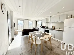 Appartement à Éguilles (13510)