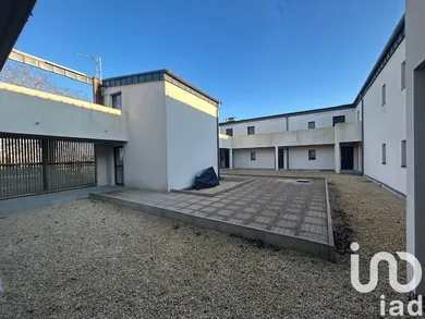 Apartment at La Roche-sur-Yon (85000) — 8/18
