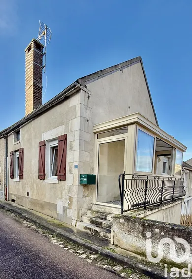 Village house in Gy-l'Évêque (89580)